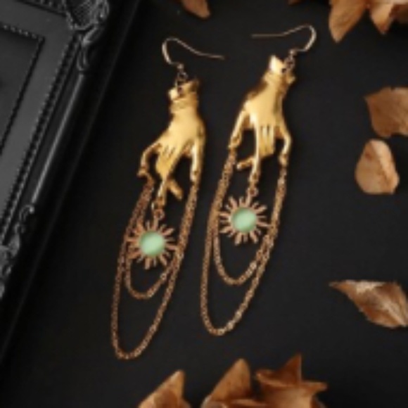 Golden Hand Chain Dangle Earrings - Picture 1 of 3